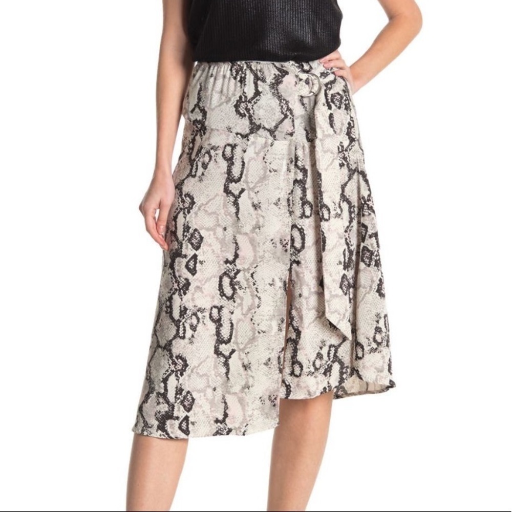 Laundry By Shelli Segal D-Ring Pull-On Midi Skirt